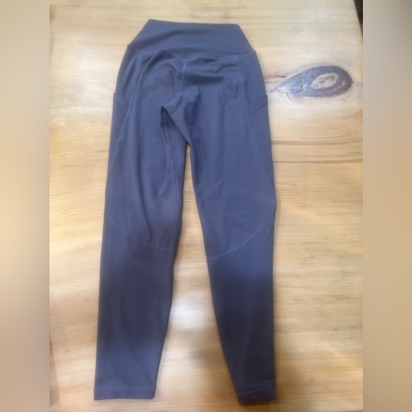 P’tula leggings. Grey. Medium. - Picture 4 of 6